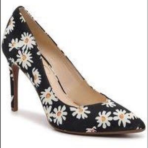 Jessica Simpson | Haneh Floral Pump